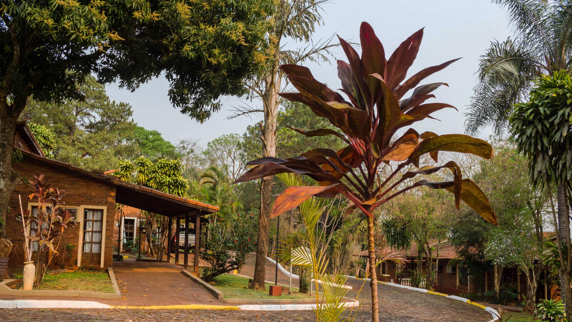 Pirayu Hotel & Resort Puerto Iguazu Exterior photo