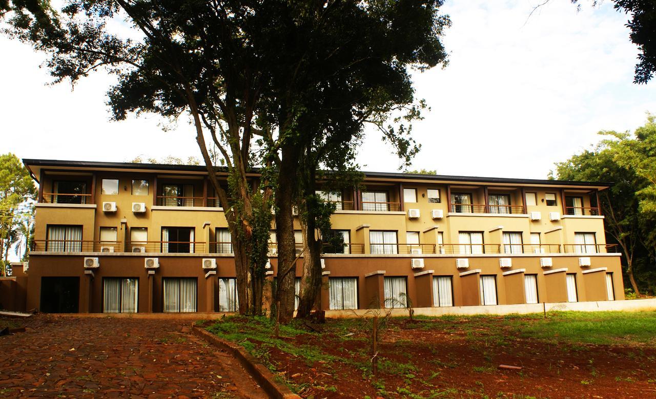 Pirayu Hotel & Resort Puerto Iguazu Exterior photo